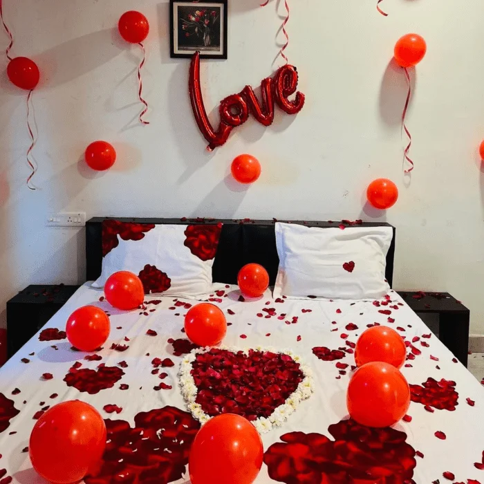 red balloons and love decoration room