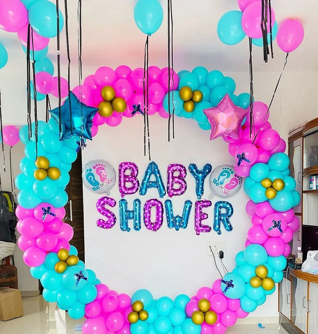 baby shower balloon decoration