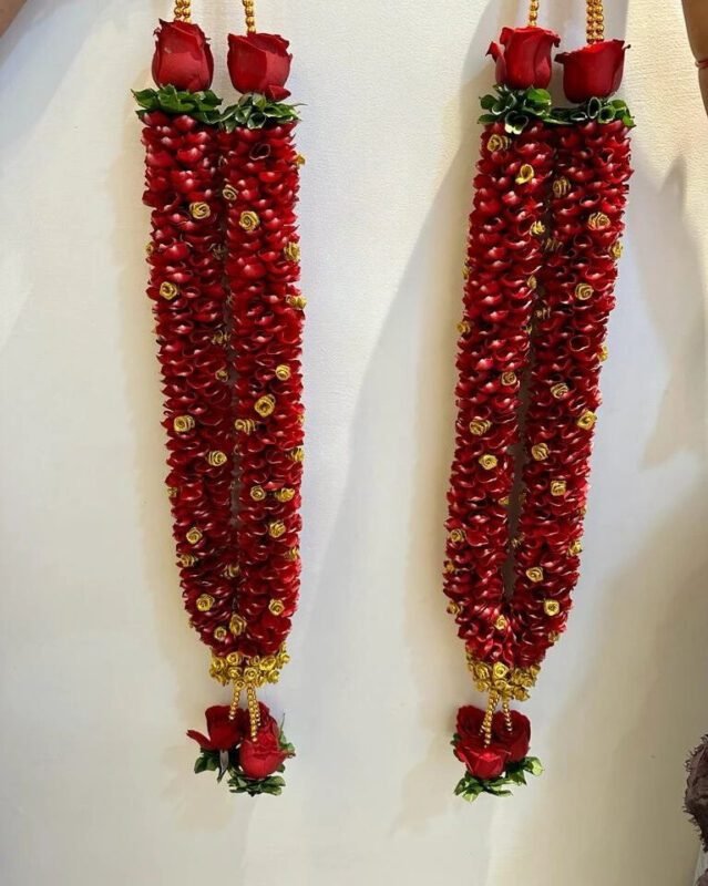 Red Rose Petals Varmala