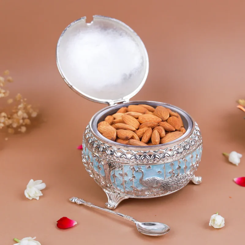 Send Gifts Hamper In India