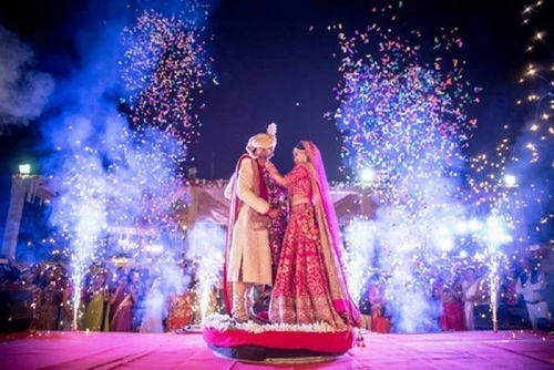 Paper Confetti Blaster For Weddings & Events In Delhi Noida Gurgaon
